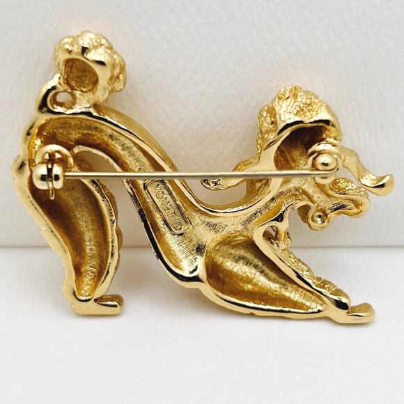 Monet Vintage Matte Gold Tone Red Rhinestone Poodle Dog Statement Brooch (EUC) - Picture 2 of 8